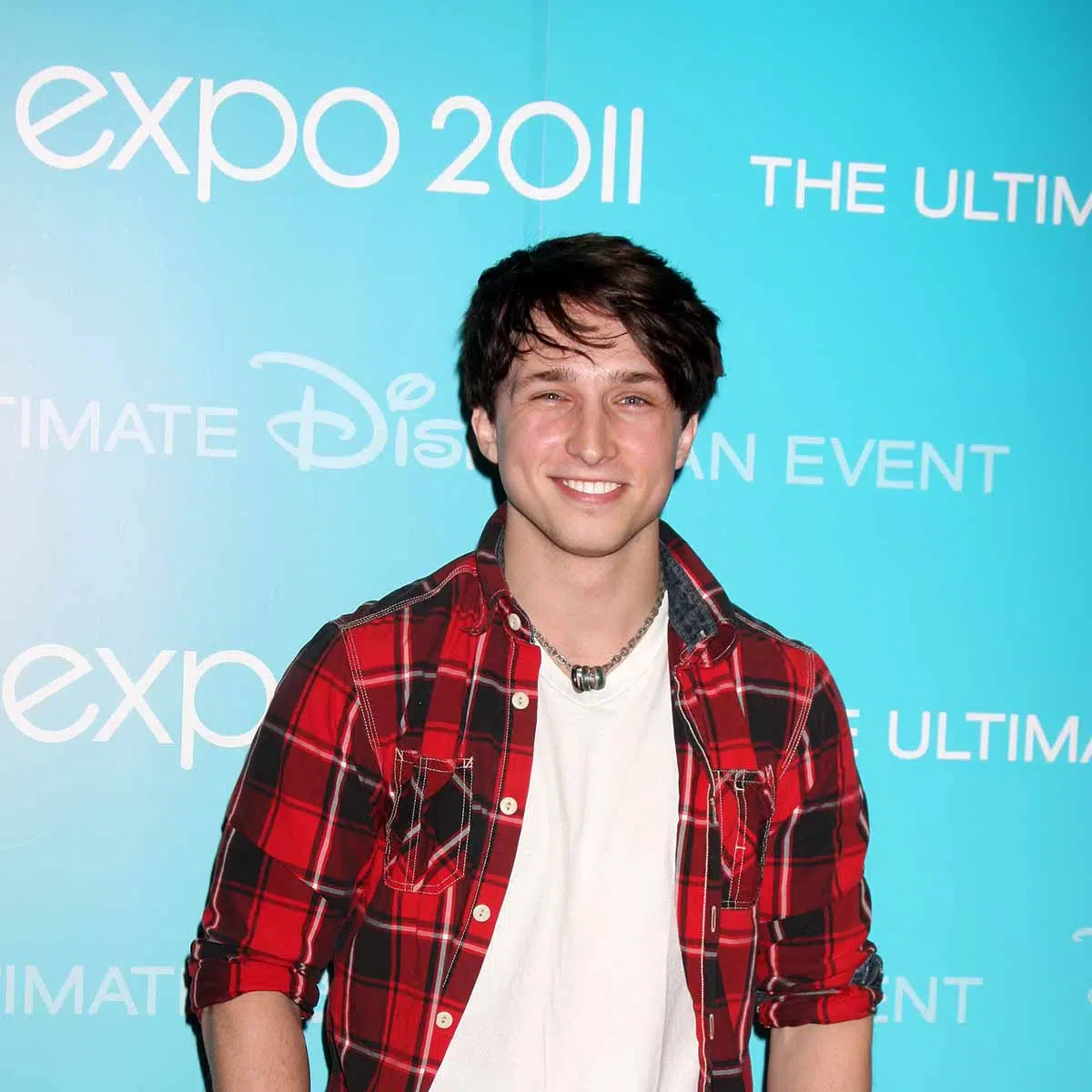 Shayne Topp Birthday - Shayne Topp Height – Just How Tall Is the Smosh Star?