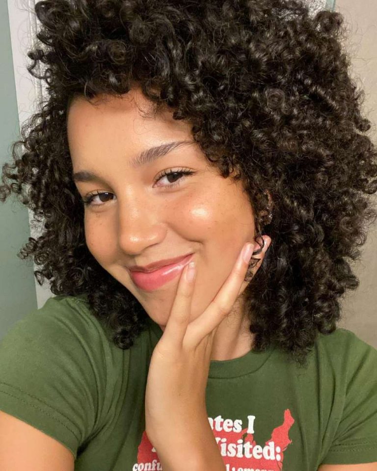 Sofia Wylie Biography, Age, Height, Boyfriend - mrDustBin - How Tall Is Sofia Wylie? Disney Star’s Height in 2025
