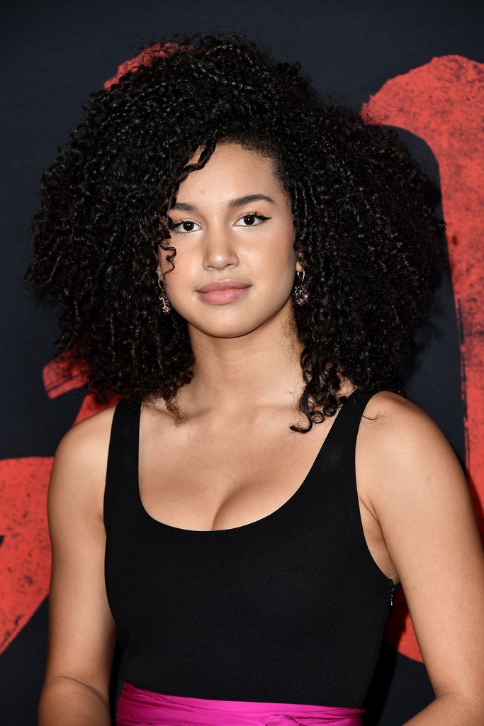 Sofia Wylie picture - How Tall Is Sofia Wylie? Disney Star’s Height in 2025