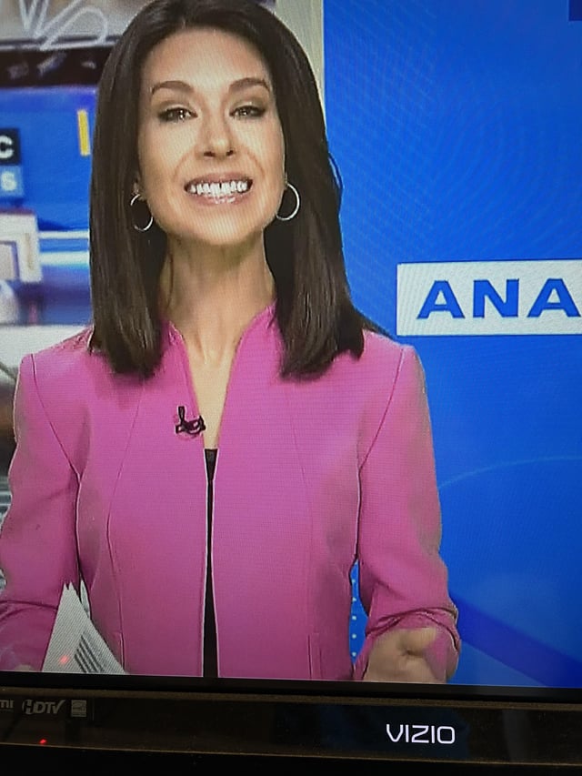 Stunning Ana Cabrera MSNBC : r/hot_reporters - How Tall Is Ana Cabrera? News Anchor’s Height Uncovered