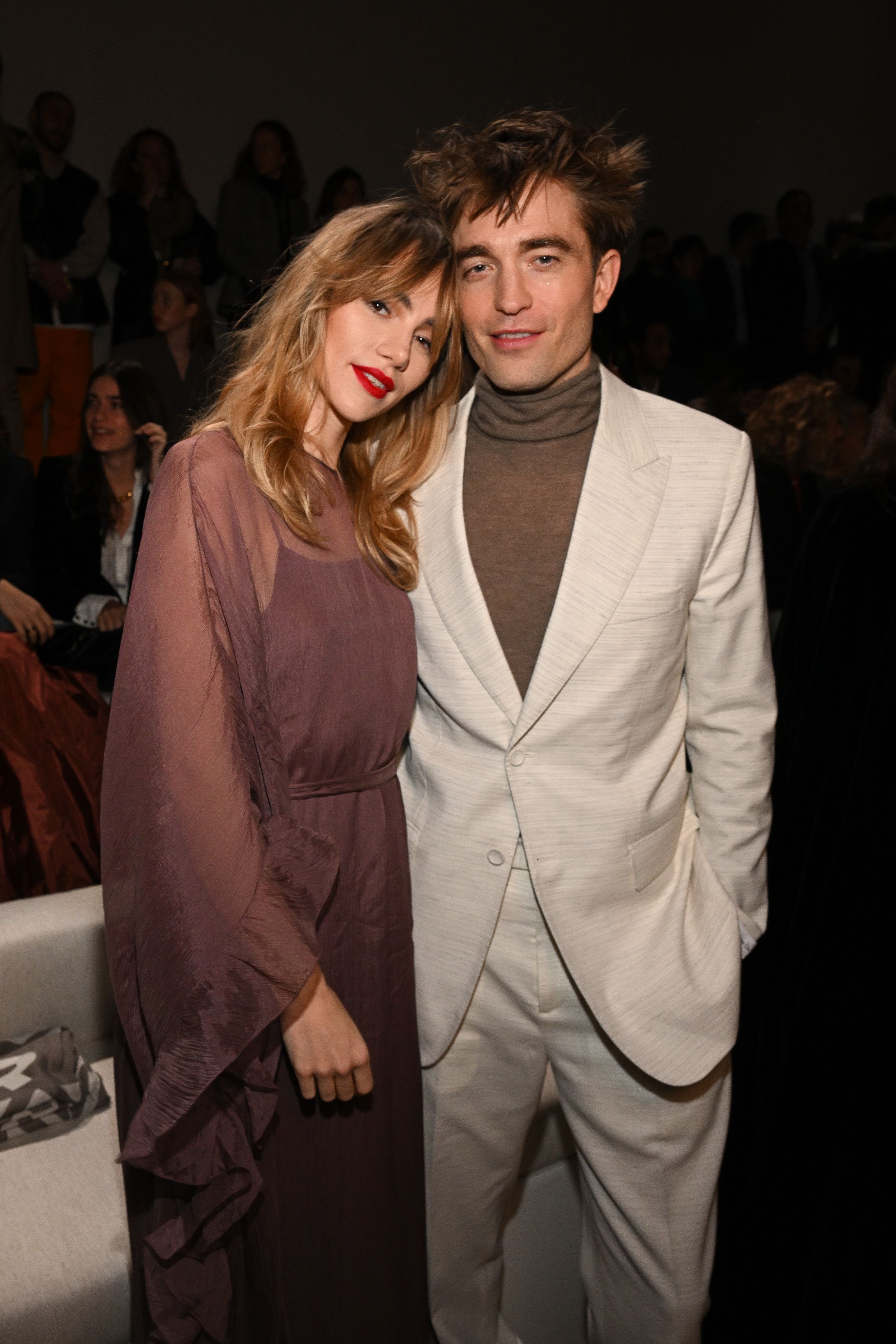 Suki Waterhouse - DharmaZuzana - Who Is Suki Waterhouse Dating? Inside Her Relationship With A Hollywood Star