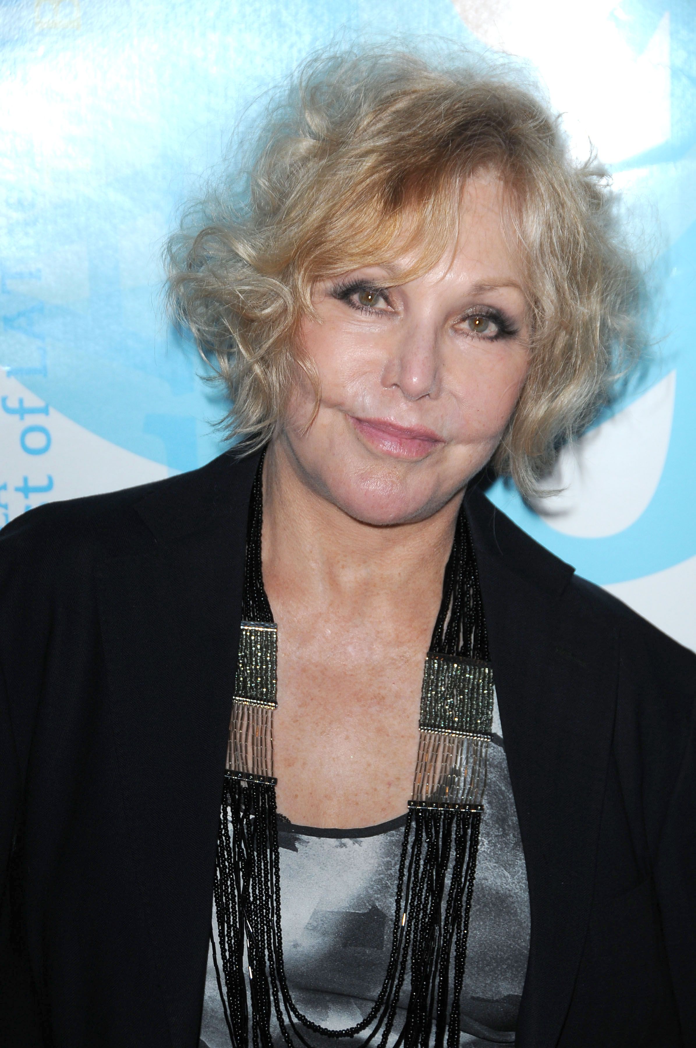 Tales That Witness Madness Summary, Trailer, Cast, and More - How Tall Was Kim Novak? Classic Star's Elegance Measured