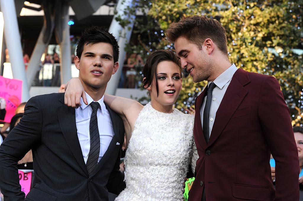 What Ethnicity Is Taylor Lautner? Twilight Star’s Heritage Explained