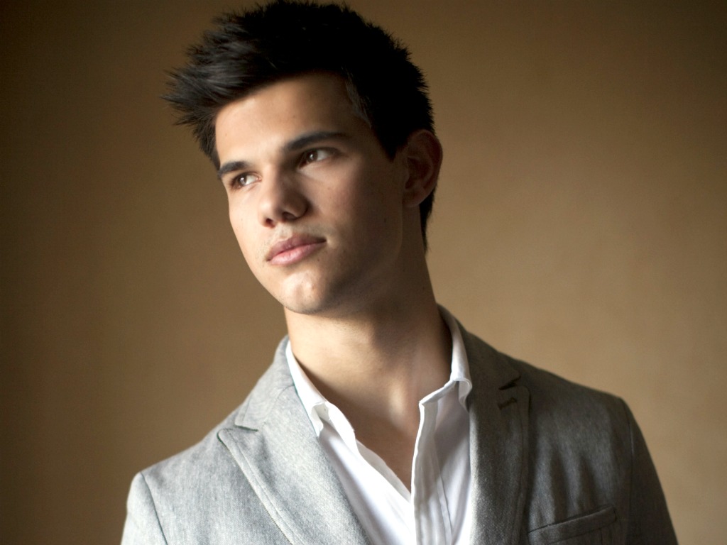 What Ethnicity Is Taylor Lautner? Twilight Star's Heritage Explained