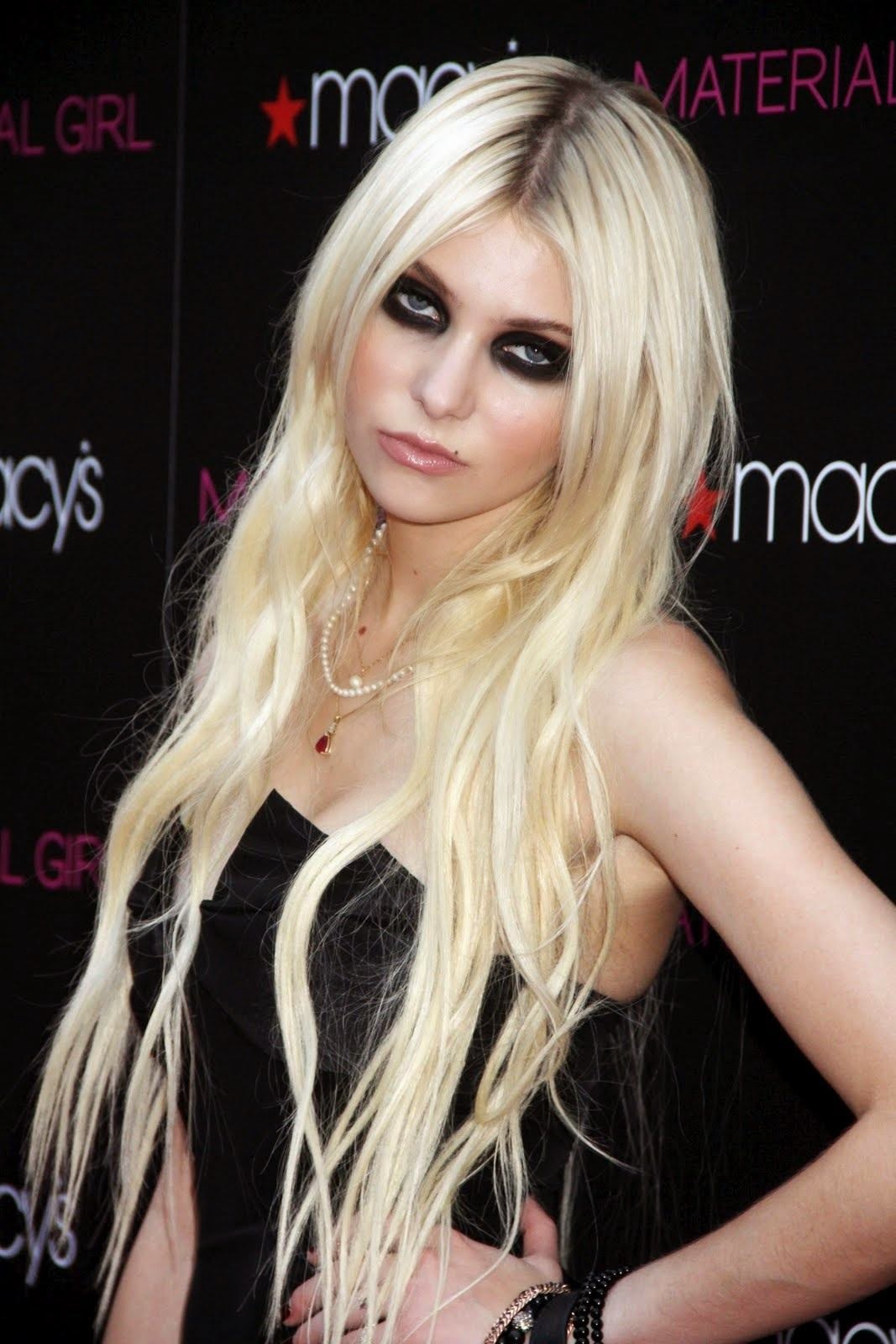 Taylor Momsen | officialpamela - Taylor Momsen’s Bold Rock Fashion – Edgy and Unapologetic