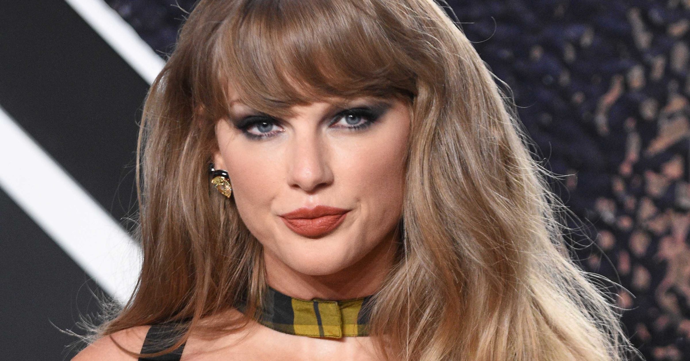 Taylor Swift Announces Eras Tour Book and The Tortured Poets Department - How Tall Is Taylor Swift: Pop Star’s Petite Frame
