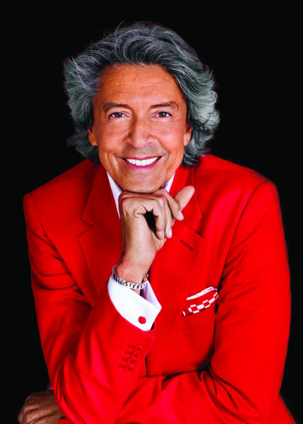 The Colony Hotel's Royal Room Cabaret Kicks Off 2016 with Three Amazing - Tommy Tune Height: Broadway Legend's Height Shines