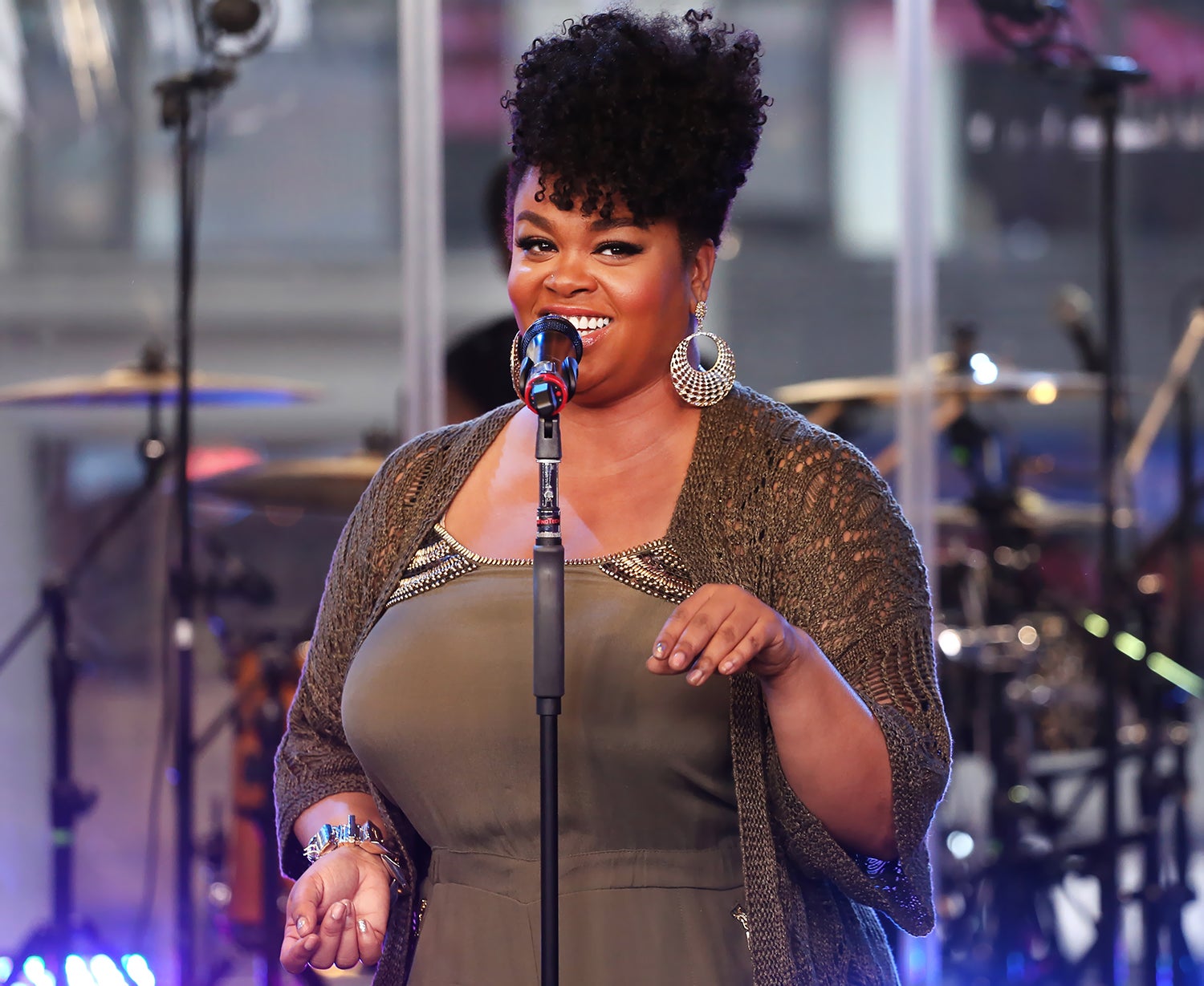The Evolution of Jill Scott - Essence | Essence - Jill Scott Brings Soul & Style: Sexy Photos That Wow