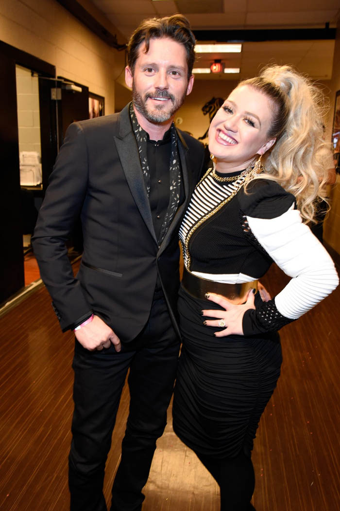 The real reason Kelly Clarkson is getting divorced – Designerzcentral - Who Was Kelly Clarkson’s Husband? Inside Her Split from Brandon Blackstock