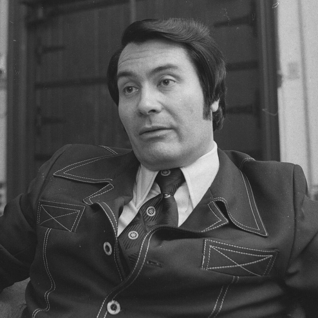 The Reverend Jim Jones: Profile of a Megalomaniac - Jim Jones Height: Rapper's Real Measurements