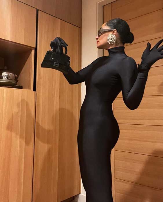 Tracee Ellis Ross showcases curves in skin-tight catsuit – fans mistake - Tracee Ellis Ross: Sexy Pics of the Glamorous Goddess with a Playful Side