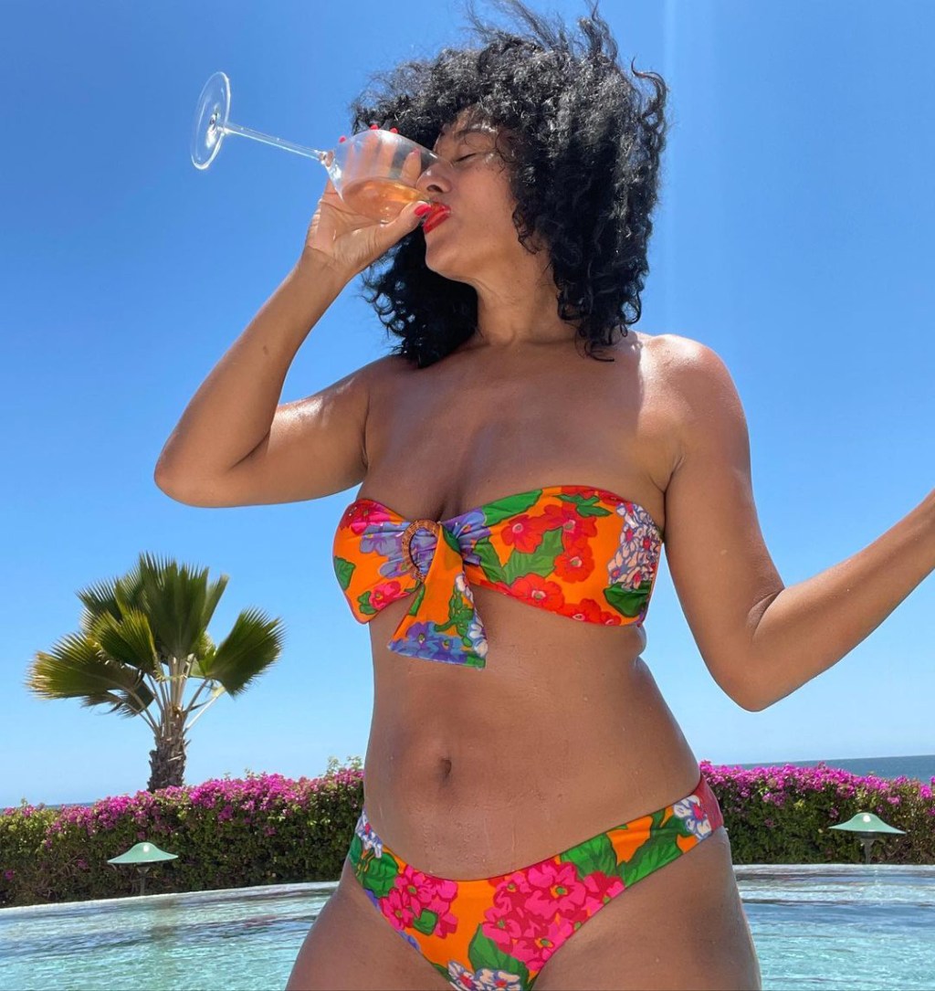 Tracee Ellis Ross stuns in a floral bikini and more star snaps | Page Six - Tracee Ellis Ross: Sexy Pics of the Glamorous Goddess with a Playful Side