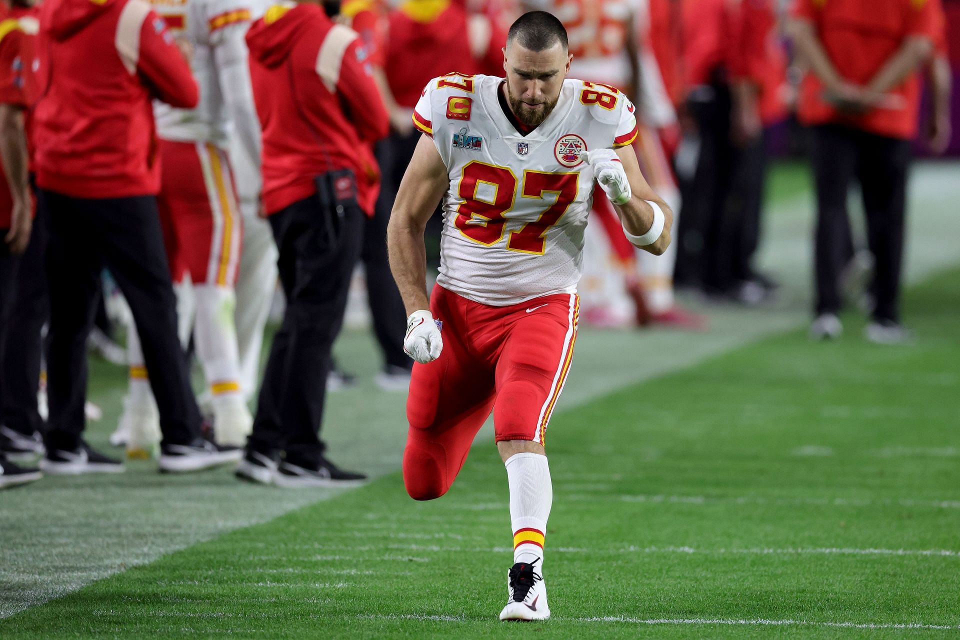 Travis Kelce Height - How Tall Is Travis Kelce? – NFL Star’s Height Breakdown