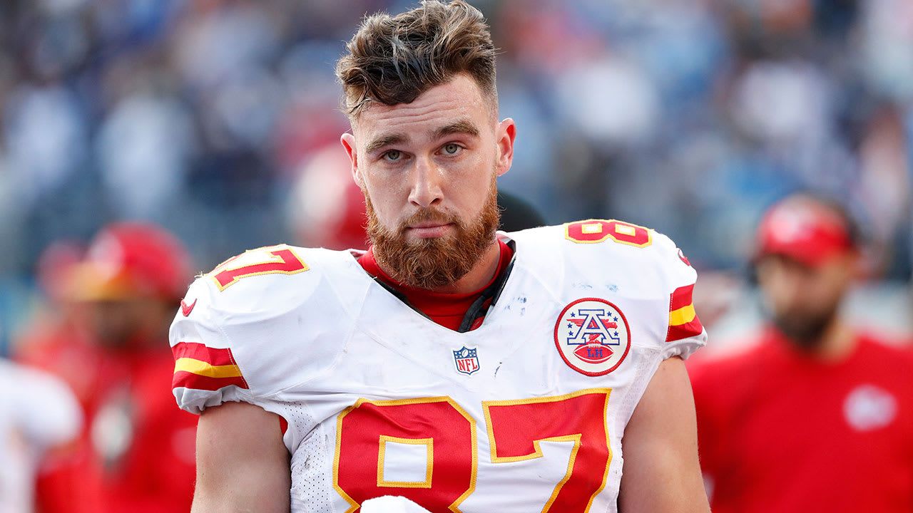 Travis Kelce New Heights Podcast Net Worth