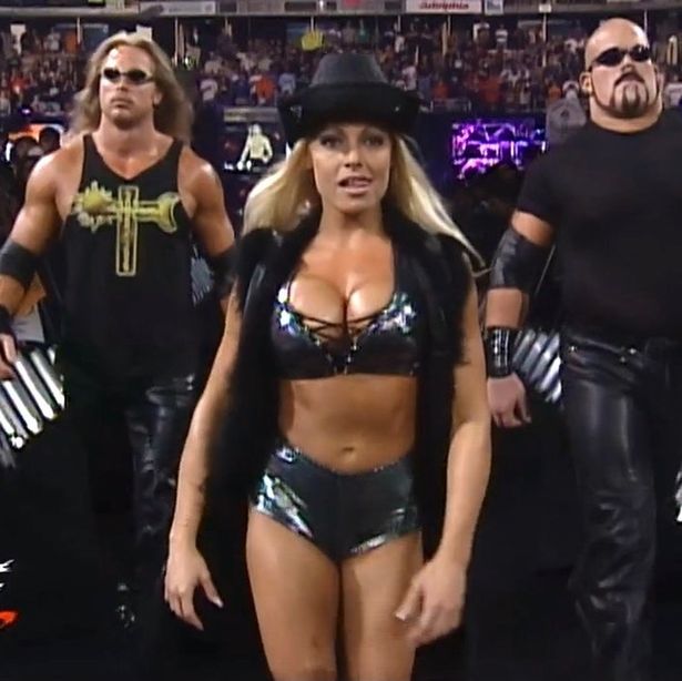 Trish Stratus dubbed 'still the hottest woman in WWE' after posting - Trish Stratus’ Best Looks – WWE Legend and Beauty Icon