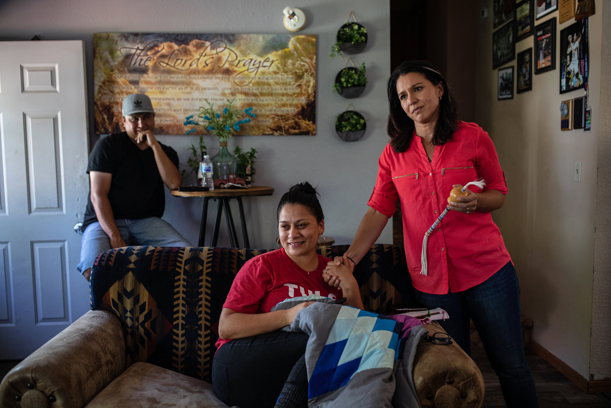 Tulsi Gabbard Thinks We’re Doomed - The New York Times - Tulsi Gabbard’s Public Style – Political Poise and Fashion