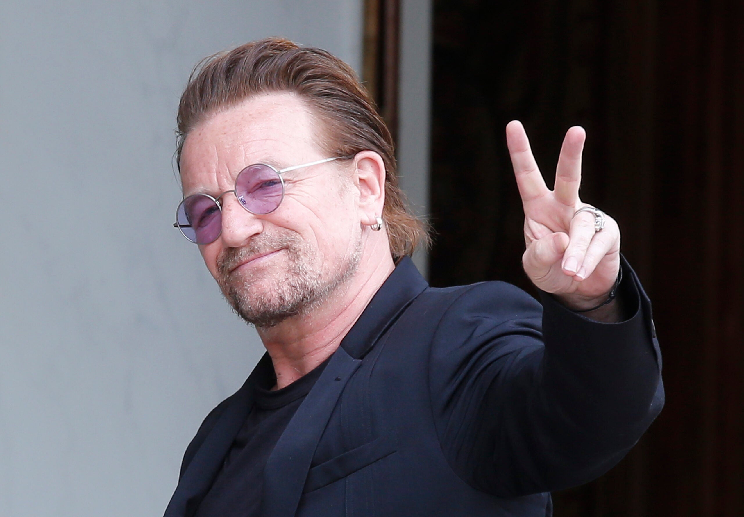 U2 concert ends early after Bono loses voice in Berlin - How Old Is Bono? U2 Frontman's Age, Music Legacy & Activism