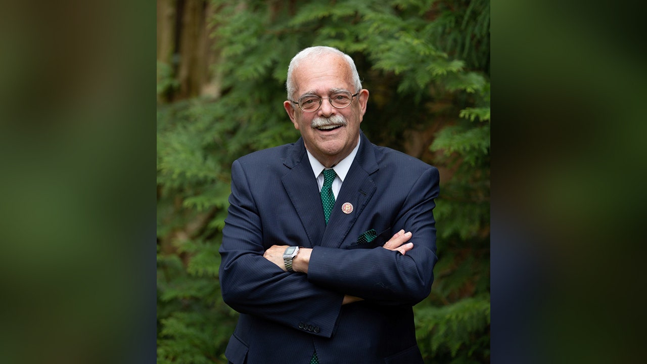 Virginia Rep. Gerry Connolly announces cancer diagnosis 2 days after - Democratic Rep. Gerry Connolly Dies After Battle With Cancer