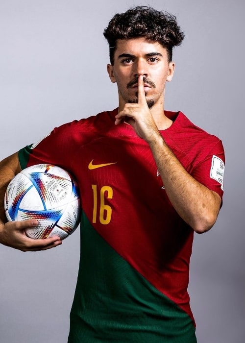Vitinha Height, Weight, Age, Girlfriend, Family - Vitinha Height – How Tall Is the Talented PSG Midfielder?