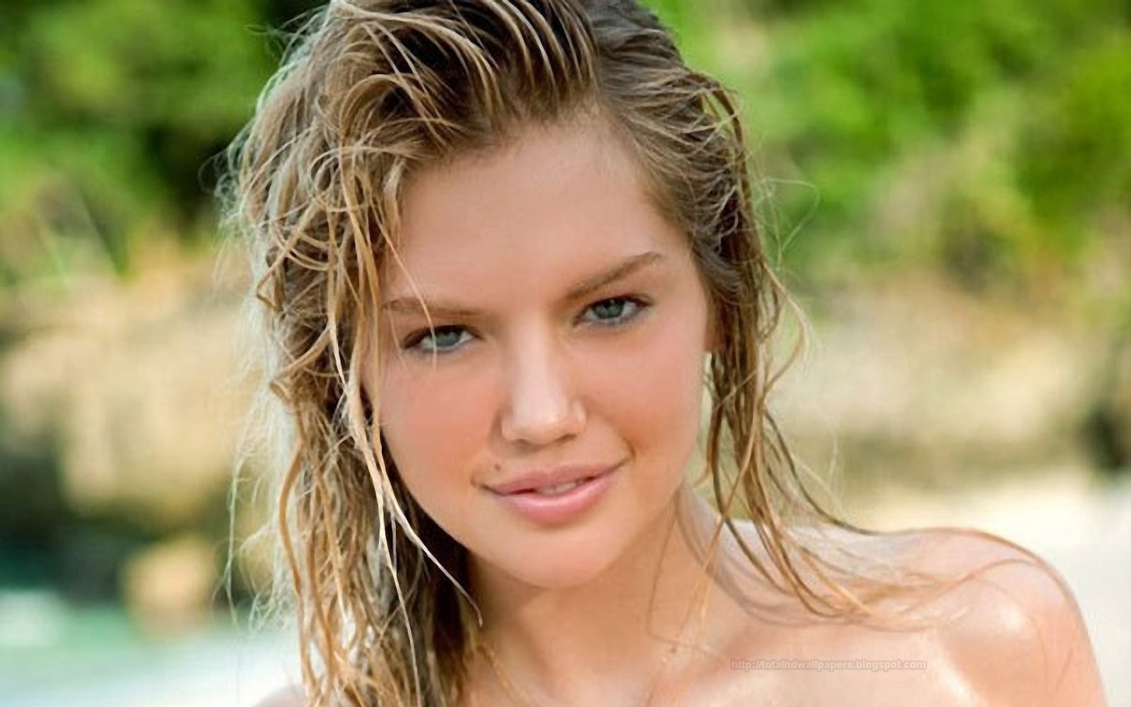 Wallpapers of Kate Upton - WallpaperSafari - Kate Upton Turns Up The Heat: Her Sexiest Pics Ever