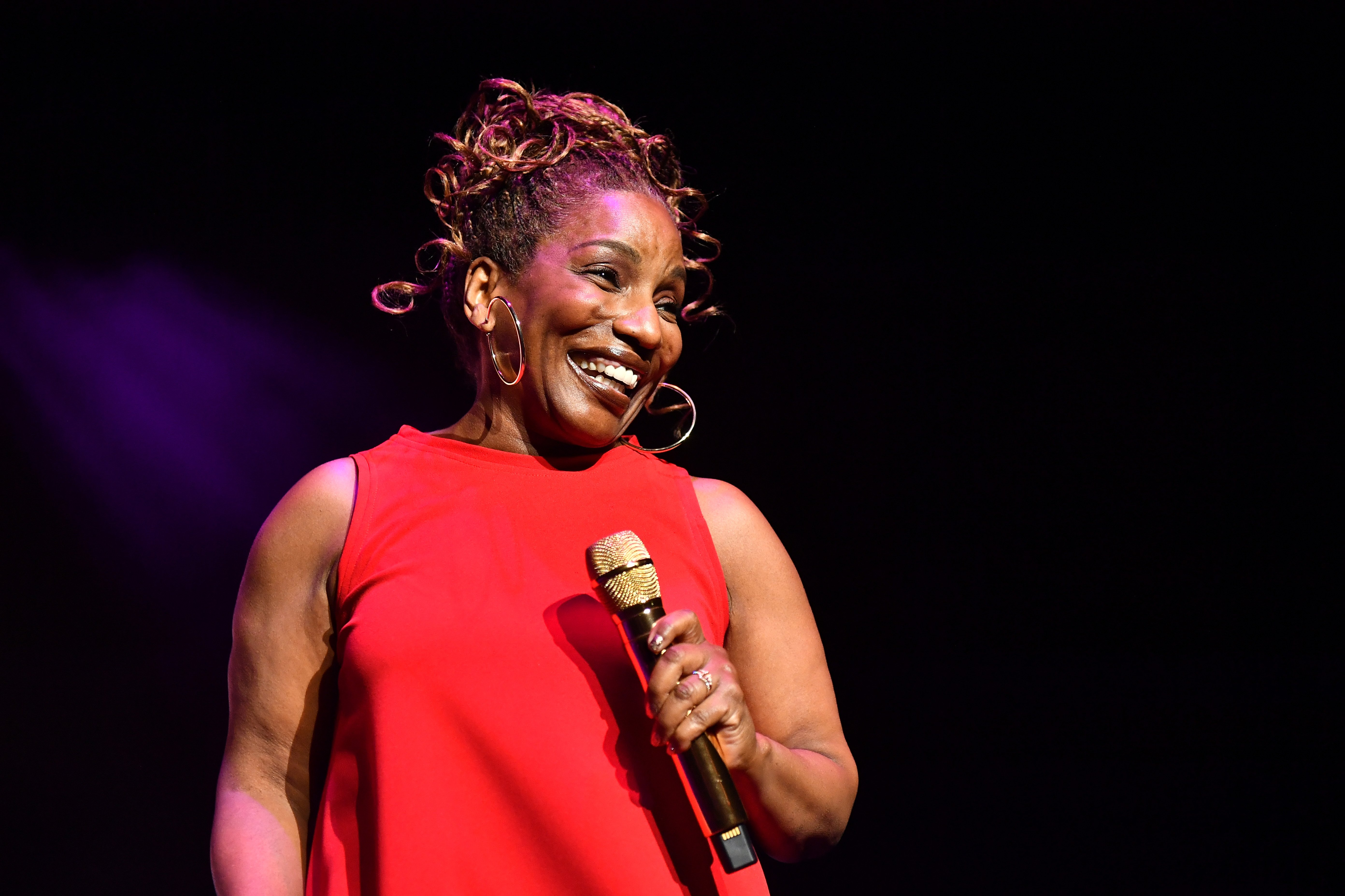 Watch Stephanie Mills Singing on Stage in a Throwback Video - How Old Is Stephanie Mills? The Broadway Star's Timeless Legacy