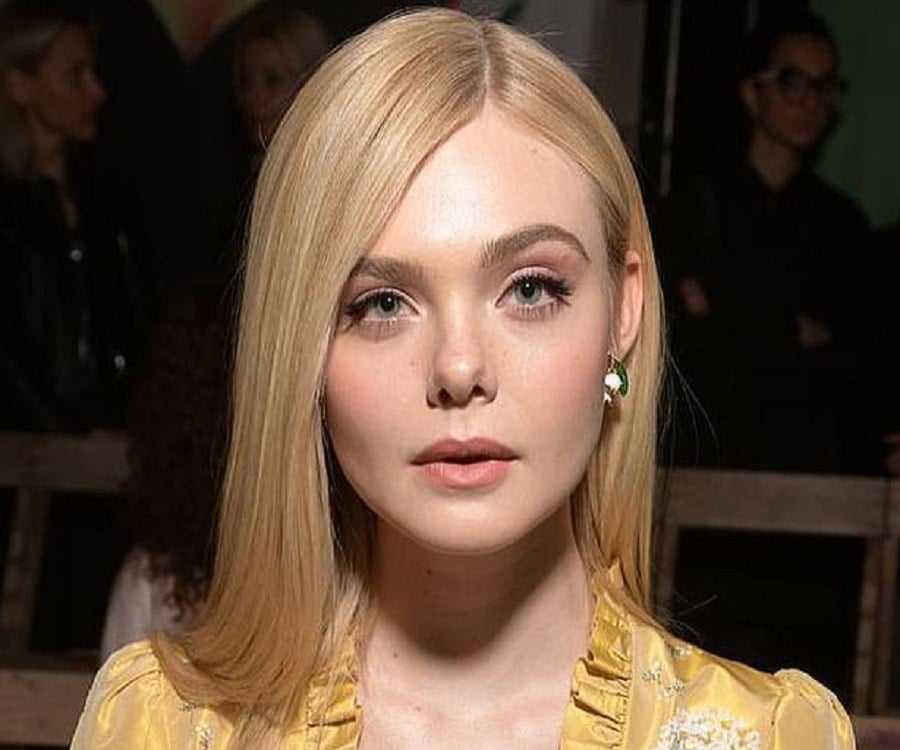 Who is Elle Fanning? Everything You Need to Know | Elle fanning, Young - Who Is Elle Fanning Dating? Actress’s Love Life In 2025