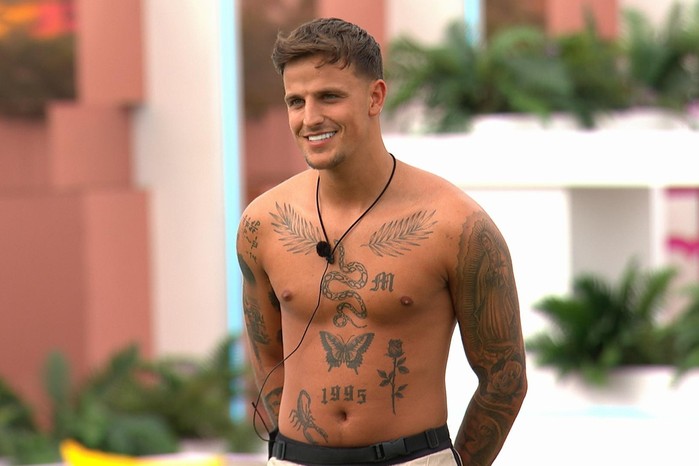 Who is Luca Bish? Meet Love Island 2022 contestant and fishmonger - Luca Bish Height: Love Island Star's Stature