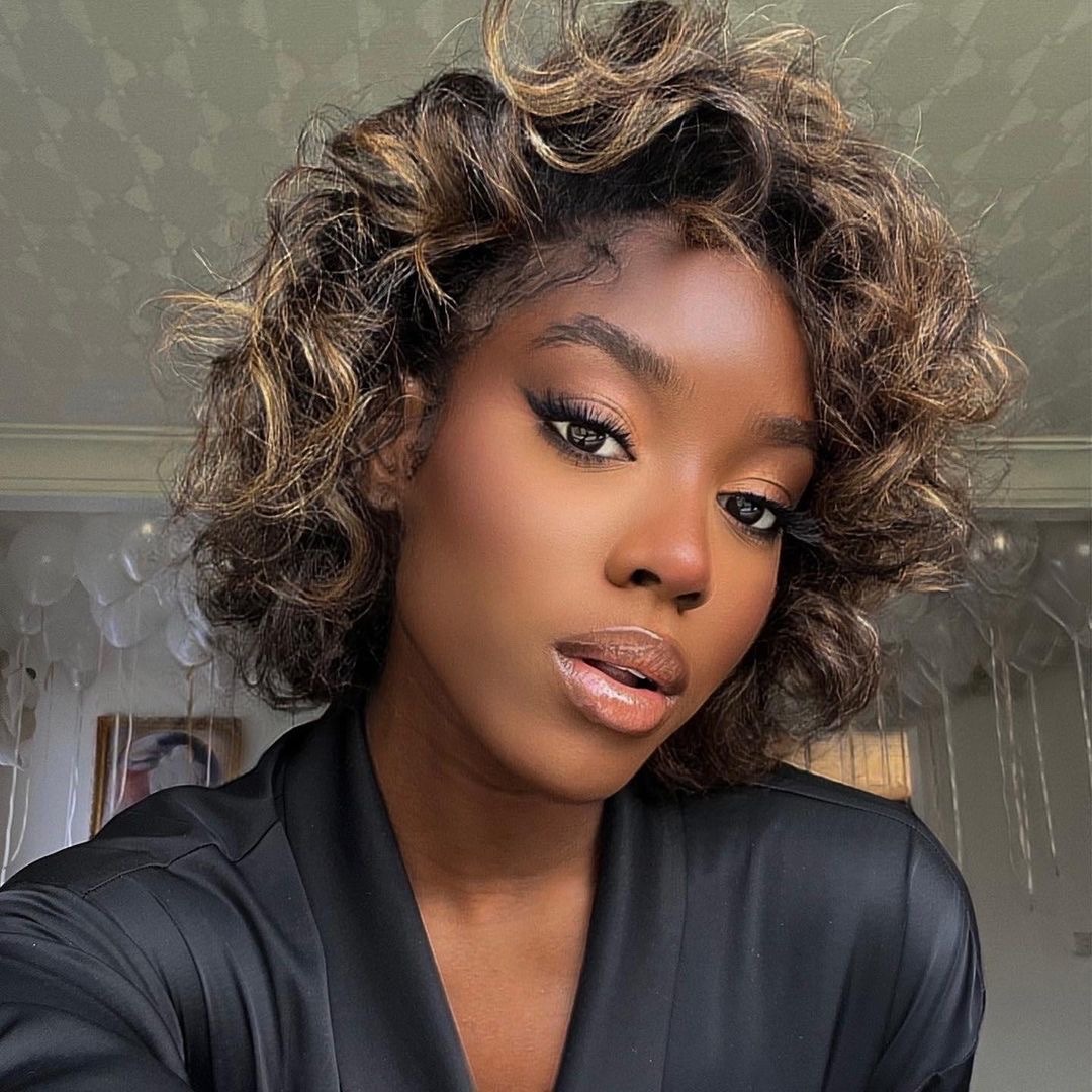 🦋 - yvonne victoria - Yvonne Victoria: Sexy Pics of the Curvy Beauty Redefining Glamour