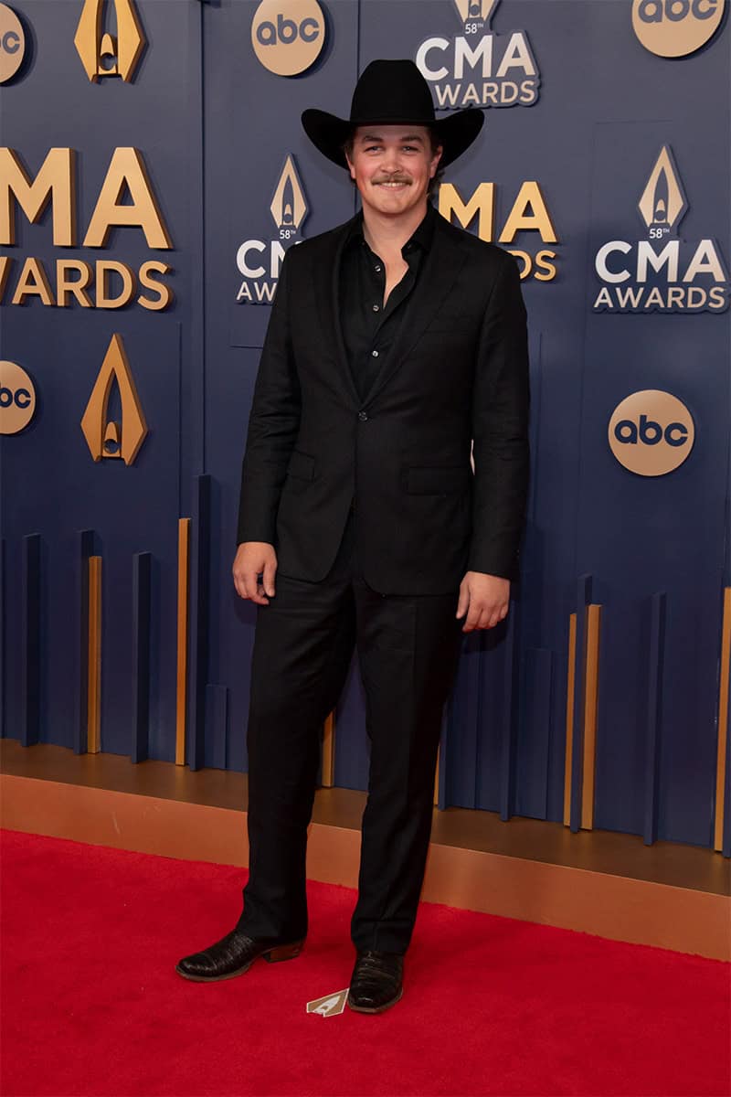 Zach Top And Girlfriend, Amelia Taylor, Make Red Carpet Debut At 2024 - How Old Is Zach Top? Rising Country Singer’s Age in 2025